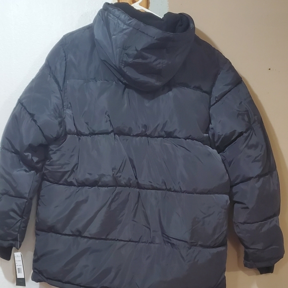 Men's Rocawear Puffer Coat - Picture 2 of 8